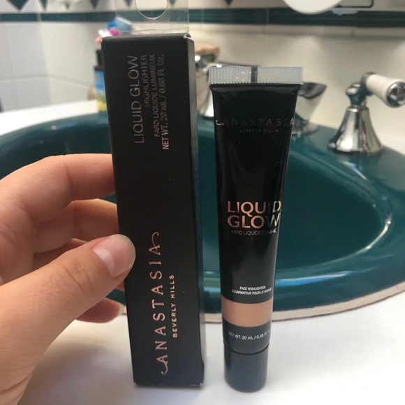 NIB ANASTASIA PEACH FIZZ LIQUID GLOW HIGHLIGHTER - Picture 1 of 4